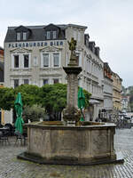 Der Neptunbrunnen auf dem Nordermarkt in Flensburg entstand im Jahre 1758 im Rokoko-Stil.