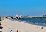 Wyker Strand und Anleger (Neue Mittelbrcke) in Wyk auf Fhr - 09.09.2024