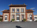 Le Mesnil-sur-Oger, historischer Bahnhof mit Restaurant La Gare (05.10.2024)