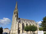 Epernay, Chapelle Notre-Dame am Place Pierre Mendes France, erbaut von 1897 bis 1917 (05.10.2024)