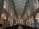 Reims, Mittelschiff der Basilika Saint Remi (06.10.2024)