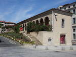 Castres, Arkaden am Place du 8.