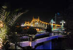 Abendlicher Hingucker in Arad (RO): die Traian-Brcke (Podul Traian).