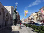 Barletta, Koloss am Corso Vittorio Emanuele, antike Bronzestatue von Kaiser Valentinian I.