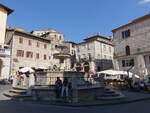 Assisi, Fontane dei tre Leoni an der Piazza del Comune (26.03.2022)