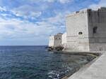 Porporela, die historische Hafenmole in Dubrovnik am 25.10.2014.