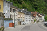 Huser an der alten Markt Strae neben der Our in Vianden.