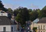 Blick auf den Cauberg, aufgenommen vom Rundweg um die Burgruine in Valkenburg.