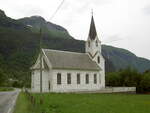 Fortun, Pfarrkirche, erbaut 1879 durch den Architekten Erik Pedersen Rusten (26.06.2013)