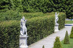 Wien - Skulpturen im Belvedere Schlosspark.