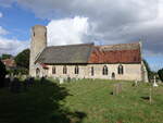 Barsham, Pfarrkirche Holy Trinity, erbaut im 12.