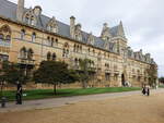 Oxford, Meadow Building des Christ College am Poplar Walk, erbaut von 1862 bis 1866 nach den Entwrfen von Sir Thomas Deane (09.09.2024) 