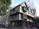 Oxford, historisches Fachwerkhaus in der Cornmarket Street (09.09.2024)