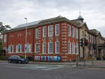 Worthing, Regionalmuseum der Worthing History and Arts Gallery und Rathaus in der Chapel Road (07.09.2024)