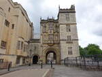 Bristol, Abbot Gatehouse am College Square, erbaut im 12.