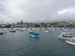 Penzance, Ausblick auf den Hafen und Altstadt mit St.