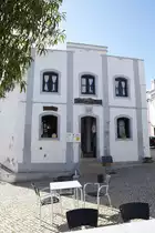 MONCARAPACHO, 25.01.2022, ein Kunstgewerbeladen an der Pra�a da Rep�blica