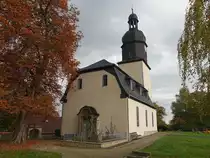 Gro�kamsdorf, evangelische St. Peter und Paul Kirche, erbaut ab 1663 (18.10.2022)
