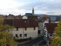 Kaulsdorf, Fachwerkh�user und evangelische Dorfkirche (18.10.2022)