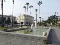 Pompei, Brunnen und H�user an der Via Roma (24.02.2023)