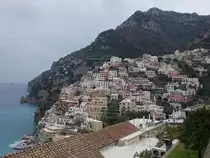 Ausblick auf den Ort Positano an der Amalfik�ste (25.02.2023)