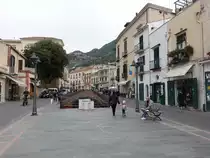 Maiori, Geb�ude am Corso Reginna (25.02.2023)