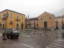 Solofra, Pfarrkirche San Rocco an der Piazza San Michele, erbaut 1475 (26.02.2023)