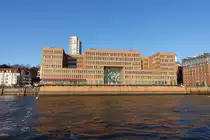 Hamburg am 17.12.2022: B�rogeb�ude Gro�e Elbstr. 43