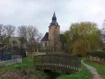 Gro�monra, evangelische St. Peter und Paul Kirche, erbaut ab 1688 (08.04.2023)