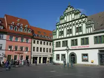 Weimar, Ratskeller im Stadthaus am Marktplatz, gr�n-wei�er Renaissance-Bau aus dem 15. Jahrhundert (09.04.2023)