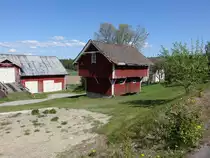 Rokke, alter Speicher an einem Bauernhof an der Stra�e 599 Rokkeveien (20.05.2023)