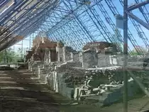 Hamar, Domruine, erbaut bis 1152, durch die Schweden zerst�rt 1567. Seit 1998 befindet sie sich unter einer sch�tzenden Glaskonstruktion der Architekten Lund & Slaatto (22.05.2023)