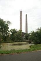 M�rkische Elektrizit�tswerke (MEW), Kraftwerk Vogelsang, gesehen vom Oder-Neisse-Radweg, Oderdamm, Zustand: 02.08.2008 