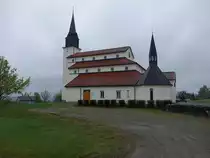 Ringsaker, evangelische Veldre Kirche, erbaut bis 2000, Architekten Br�llen Jacobsen und Ulf Zettersten (23.05.2023)