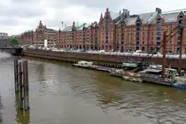HAMBURG, 24.05.2023, Blick �ber den Binnenhafen und die anliegenden ehemaligen Kontorh�user