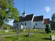 Sauherad, evangelische Kirche, wei�e Steinkirche erbaut 1150 (28.05.2023)