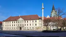 Der Residenzplatz in Eichst�tt mit Landratsamt, Mariens�ule und Dom Mari� Himmelfahrt.

🕓 16.2.2023 | 13:00 Uhr