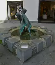 Der Krebsenbrunnen in der Fu�g�ngerzone in St. P�lten. 03.06.2023