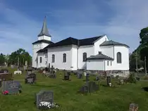 N�tter�y, evangelische Kirche, erbaut um 1100, erweitert 1839 und 1883 (29.05.2023)