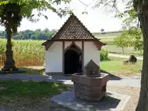 M�nchweier in der Ortenau, die St.Anna-Kapelle, au�erhalb des Ortes, neu errichtet 1747