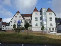 Illingen, Rathaus an der Hauptstra�e, erbaut von 1876 bis 1877 durch Ludwig Israel (16.07.2023)