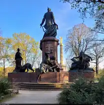 Bismarck-Nationaldenkmal und Siegess�ule am Gro�en Stern im Berliner Tiergarten.

🕓 22.4.2023 | 18:28 Uhr