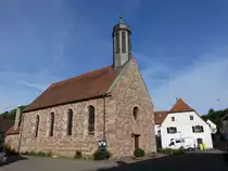 Mittelbach, evangelische Kirche in der Stra�e an der Kirche, erbaut von 1953 bis 1954 durch Hans Georg Fiebiger (14.07.2023)