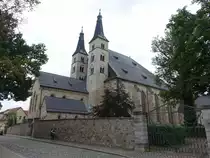 Nordhausen, Dom zum Heiligen Kreuz, erbaut im 13. Jahrhundert, sp�tgotisches Langhaus von 1450 (30.06.2023)