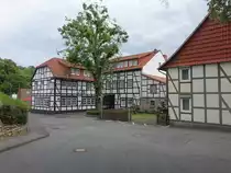 Herberhausen, Fachwerkh�user im Pfarrweg (29.06.2023)