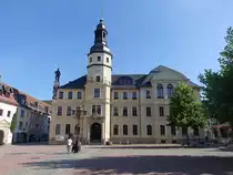 Crimmitschau, Rathaus am Markt, erbaut von 1771 bis 1772 (24.06.2023)