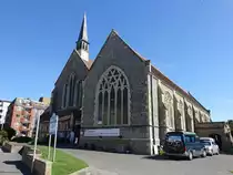 Bexhill-on-Sea, Pfarrkirche St. Barnabas, erbaut von 1887 bis 1891 (04.09.2023)