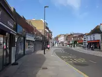 Dartford, H�user und Gesch�fte in der High Street (05.09.2023)