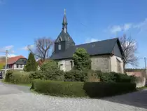 G�sselborn, evangelische Dorfkirche St. Nicolai, erbaut 1688 (23.04.2023)