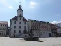 Schm�lln, historisches Rathaus am Markt (24.06.2023)